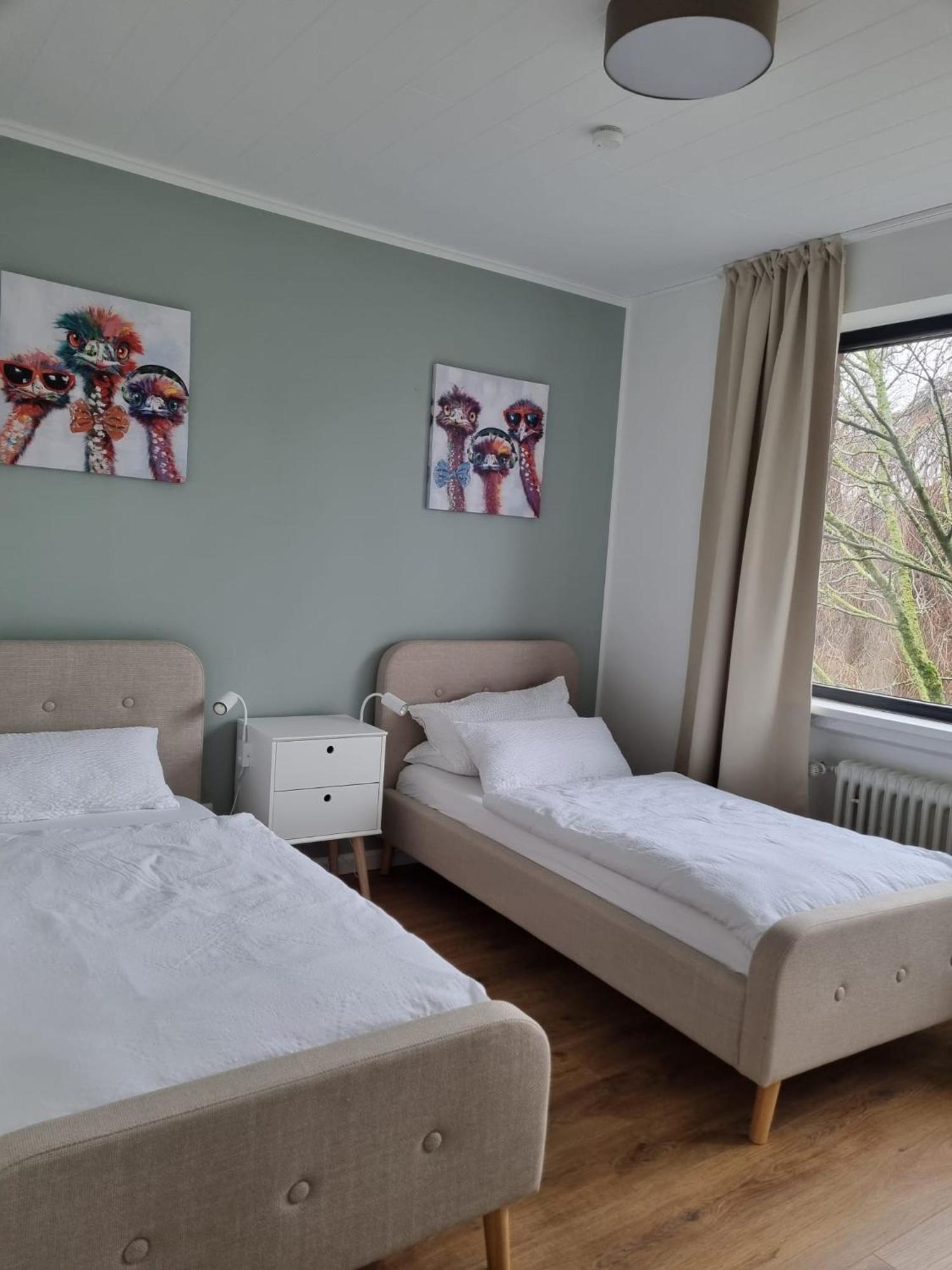 Ferienwohnung Am Rheinpark 엠메리흐 외부 사진